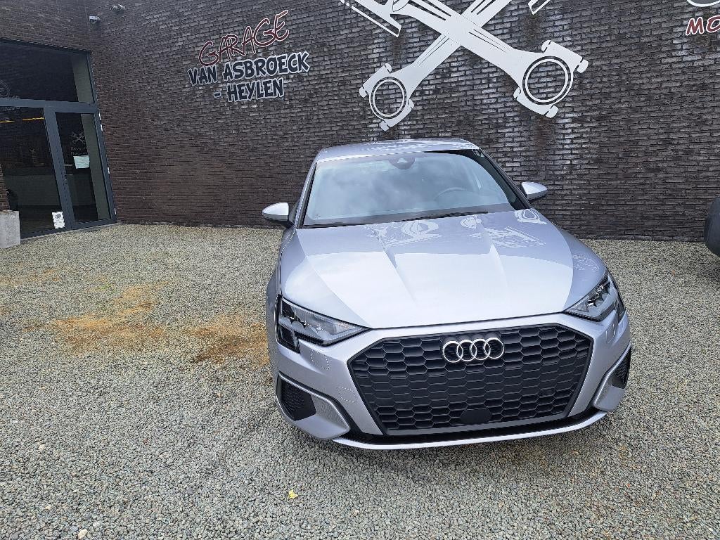 AUDI A3 Sportback 1.0 TFSI 81kW 5d, Auto's, Voorwielaandrijving, Stof, 4 cilinders, Bedrijf