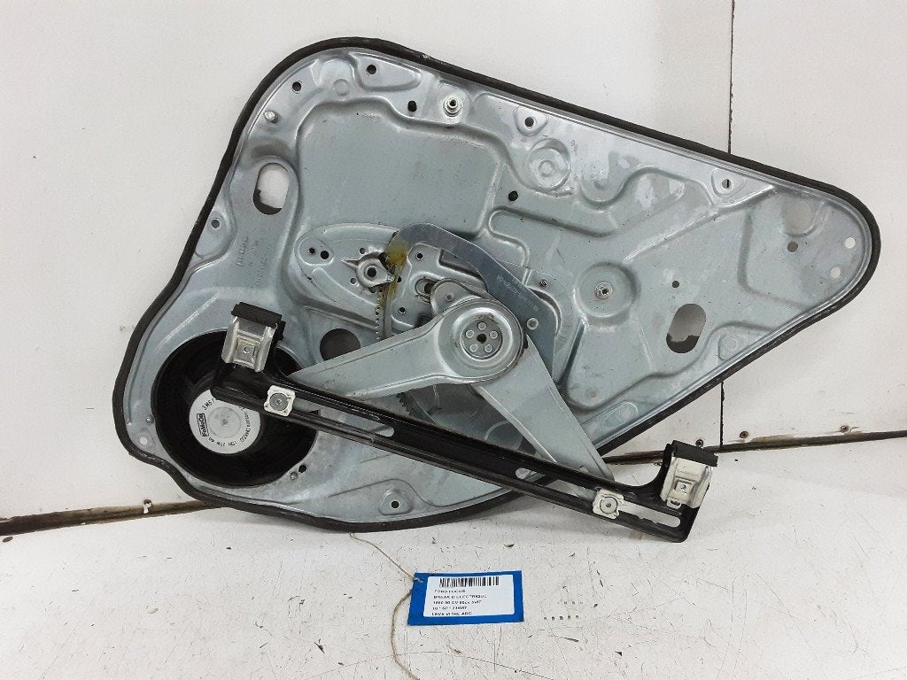 RAAMMECHANIEK LINKS ACHTER Focus 2 Wagon (4M51A0451123A), Gebruikt, Henry-Ford-Straße  1
50735  Köln, DE, Ford-Werke GmbH, Kunden@ford.com