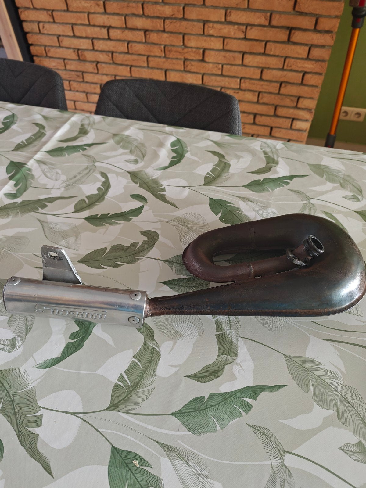 Originele korte pot van Simonini, Ophalen