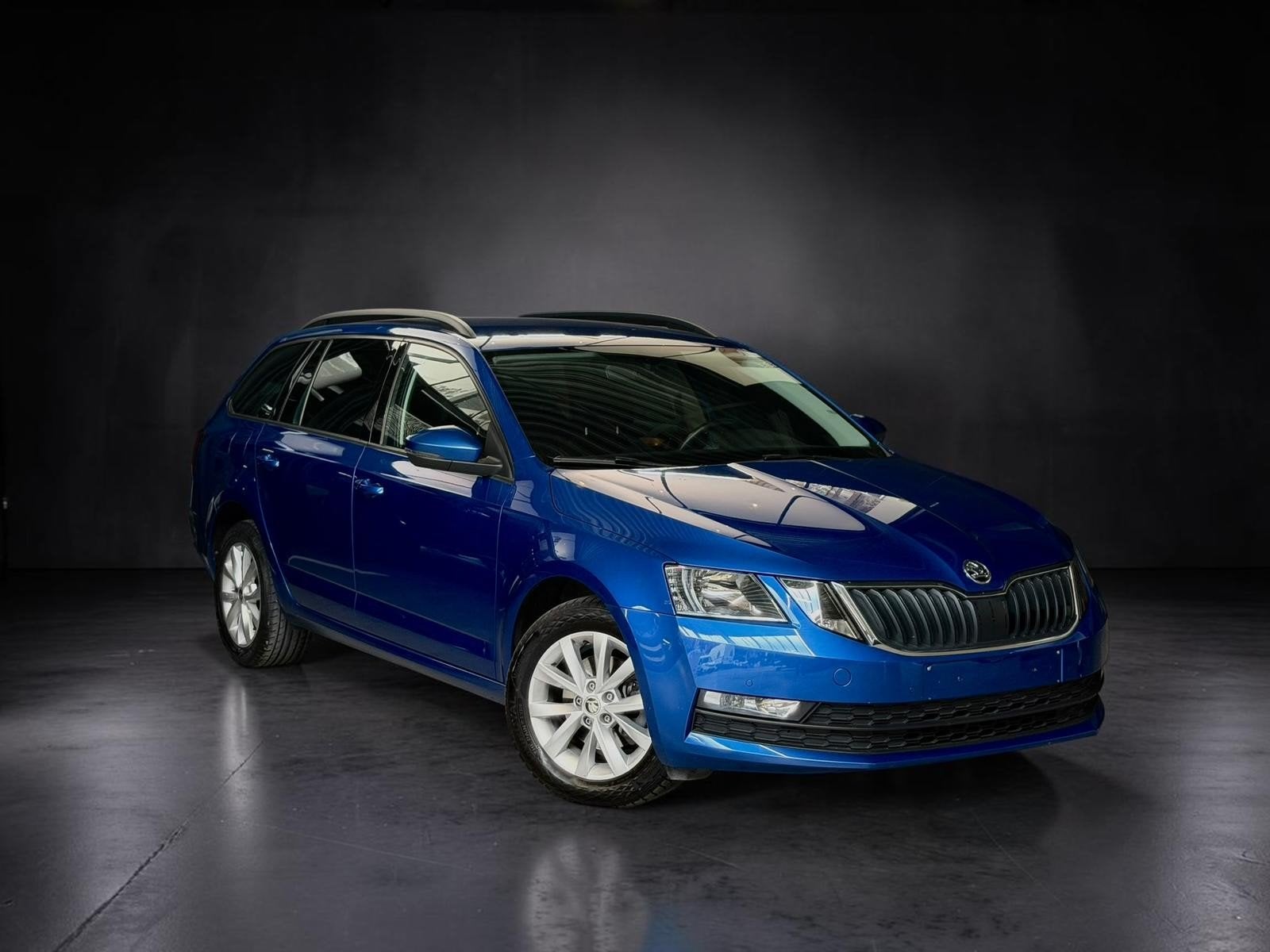 Skoda Octavia 1.0 essence 115ch, Achat, Euro 6, Entreprise, Bleu