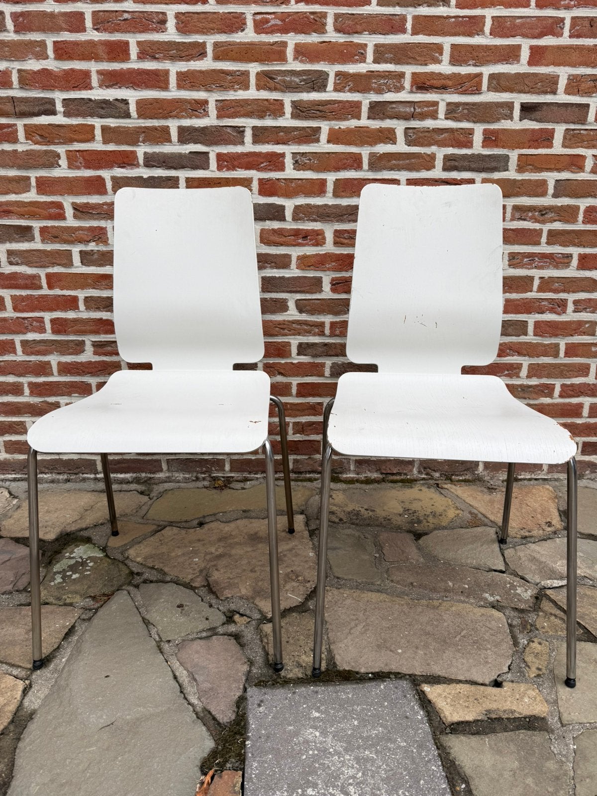 2 wit geschilderde Gilbert stoelen, Enlèvement, Utilisé