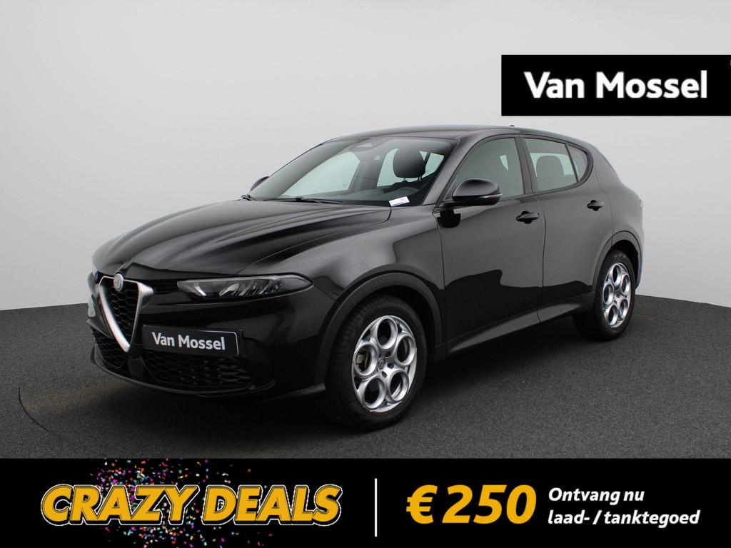 Alfa Romeo Tonale 1.6 130 DS TI FWD, Auto's, Stof, Gebruikt, 4 cilinders, Zwart