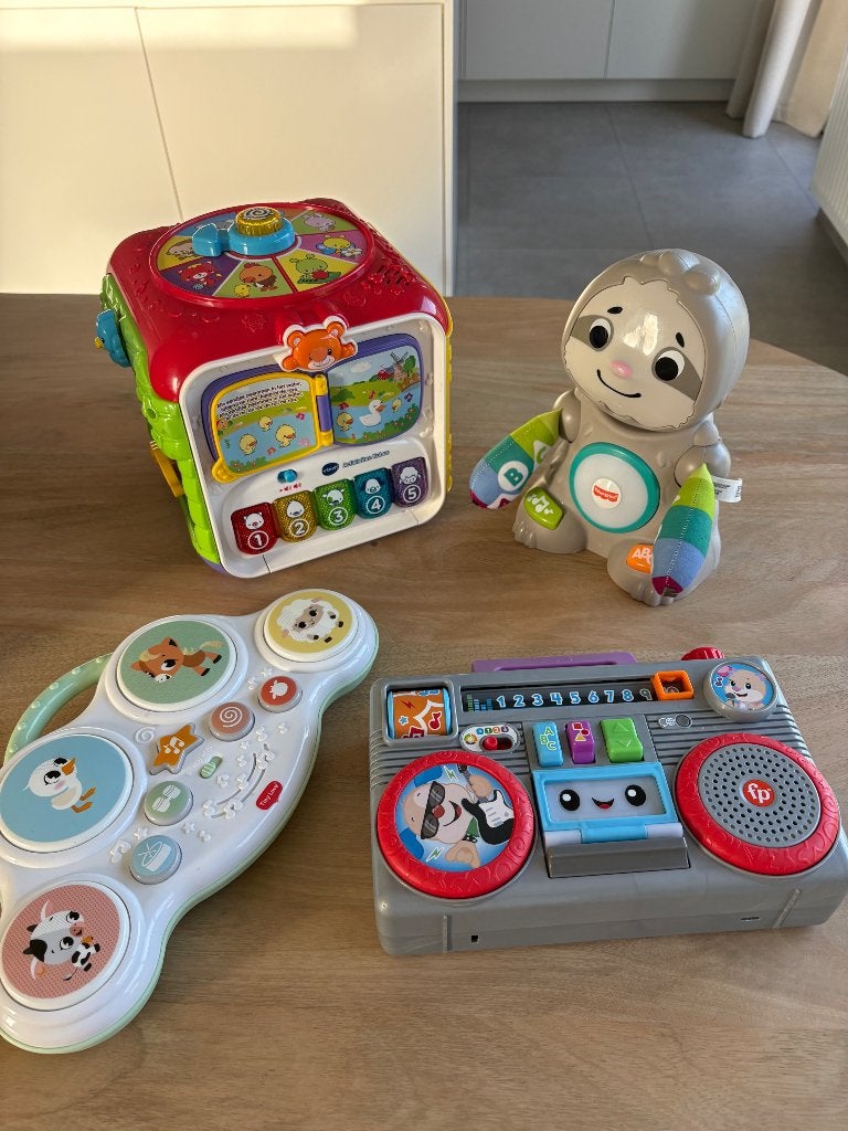 Speelgoed baby, Kinderen en Baby's, Ophalen of Verzenden, Gebruikt, Overige typen, Met licht