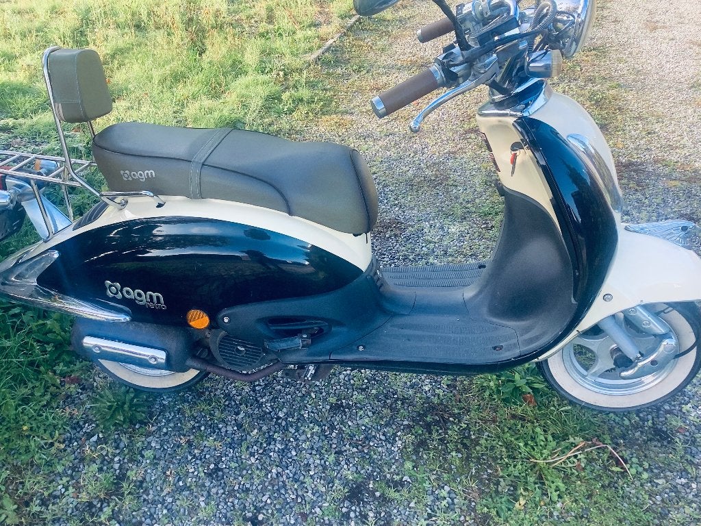 Agm 125 cc in goede staat, Fietsen en Brommers, Ophalen, Gebruikt, 125 cc, AGM