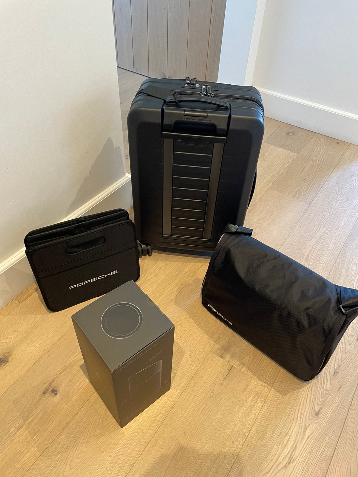 Porsche accessoires, Enlèvement, Neuf