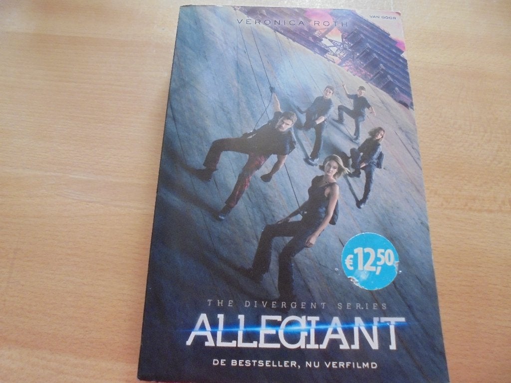 Divergent 3 - Allegiant, Livres, Fantastique, Comme neuf, Enlèvement ou Envoi