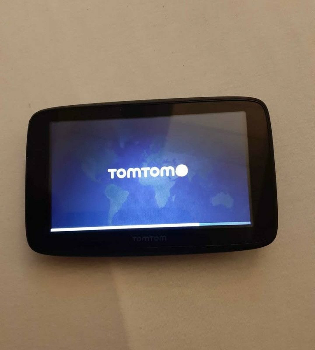 Gps navigatie Tomtom 520 Go in nieuwstaat, Auto diversen, Autonavigatie, Ophalen