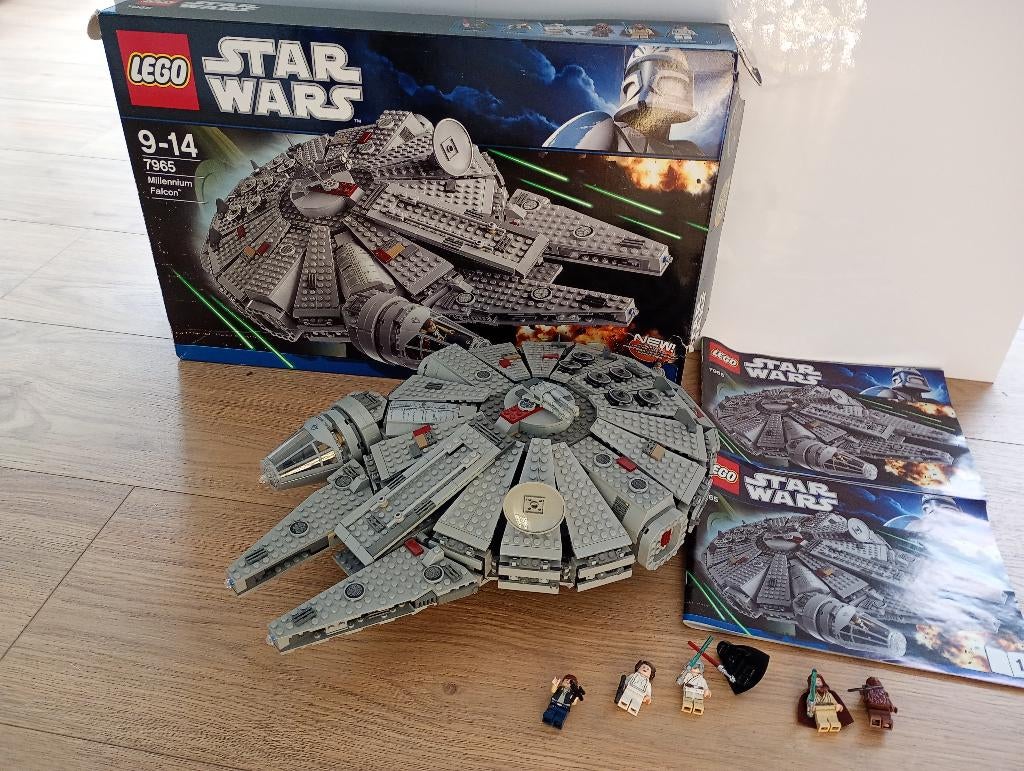 LEGO 7965 Millennium Falcón, Enfants & Bébés, Jouets | Duplo & Lego, Neuf, Lego, Ensemble complet, Enlèvement ou Envoi