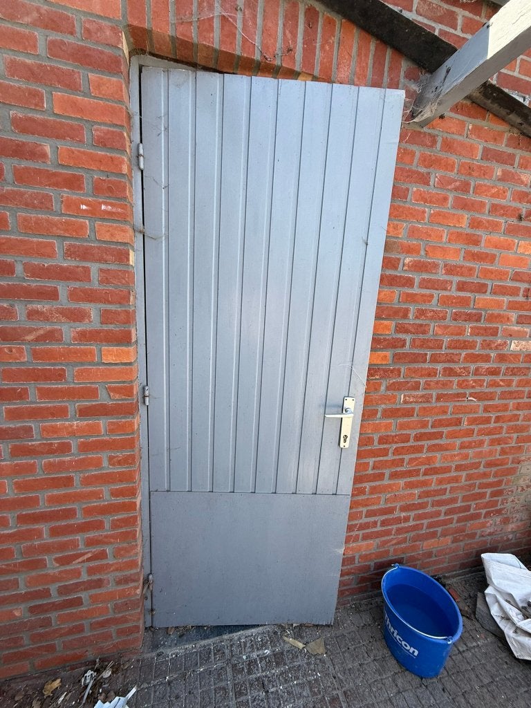 Stevige, houten deur met slot en 2 sleutels, Ophalen, Gebruikt, 80 tot 100 cm, Buitendeur