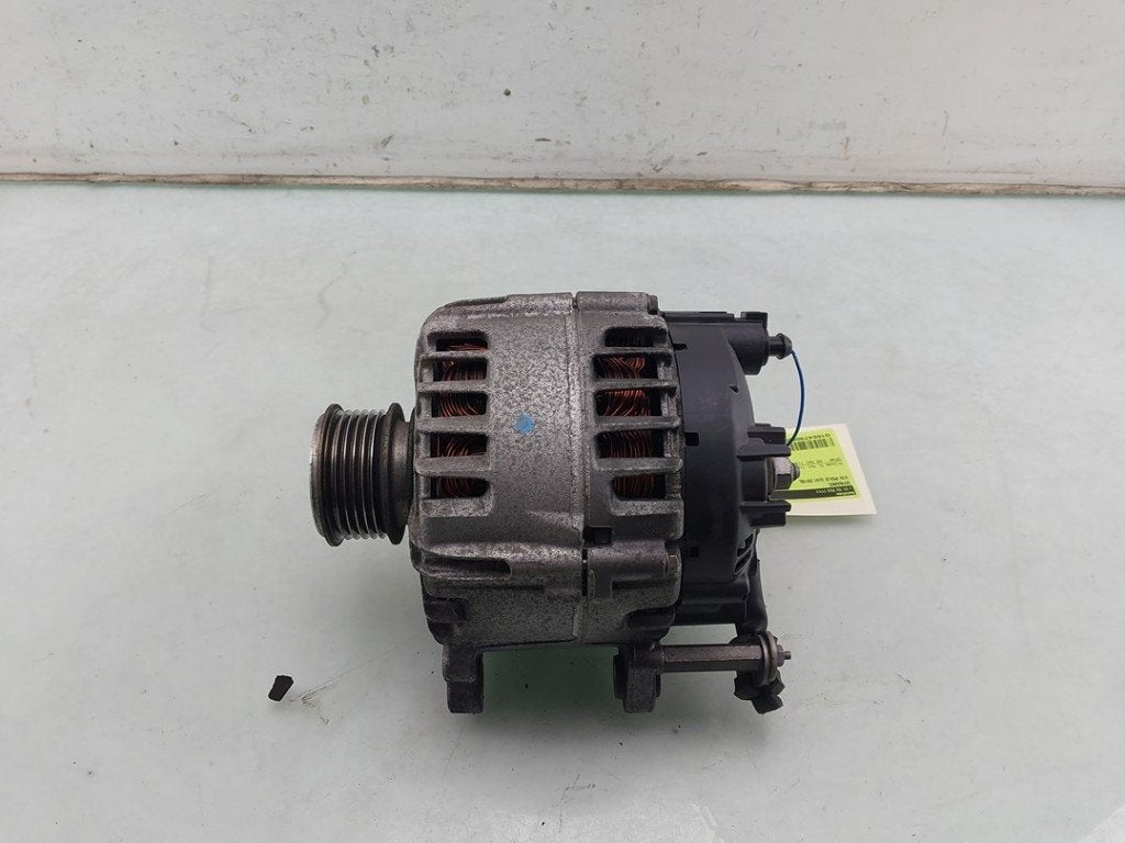 DYNAMO Volkswagen Polo V (6R) (01-2009/05-2022), Gebruikt, Volkswagen, Volkswagen AG, Kundenbetreuung@volkswagen.de