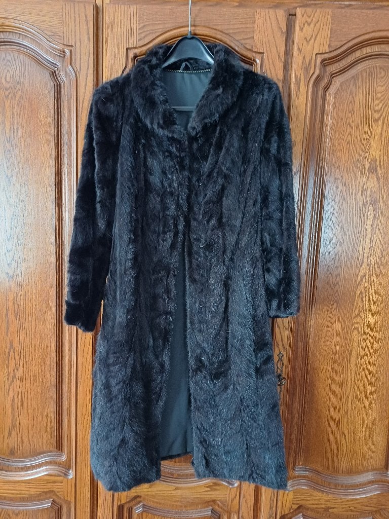 Bontjas, Kleding | Dames, Jassen | Winter, Pelsland, Ophalen, Zo goed als nieuw, Maat 38/40 (M)