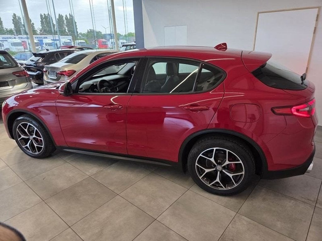 Alfa Romeo Stelvio Camera, Cruise control, Keyless, Automaa, Rouge, Achat, Euro 6, Noir