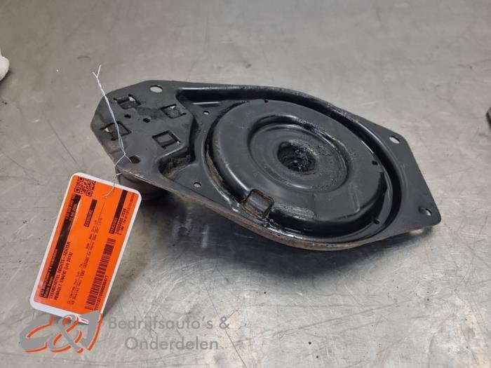Veerschotel rechts-achter van een Renault Trafic, Gebruikt, -, Renault, -