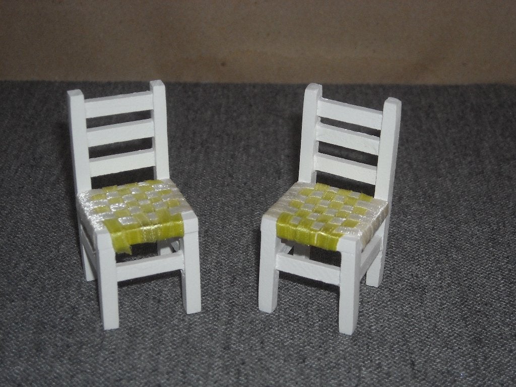 Lundby Gotland keukenstoelen, 2 stuks, Verzamelen, Poppenhuizen en Toebehoren, Ophalen of Verzenden, Gebruikt