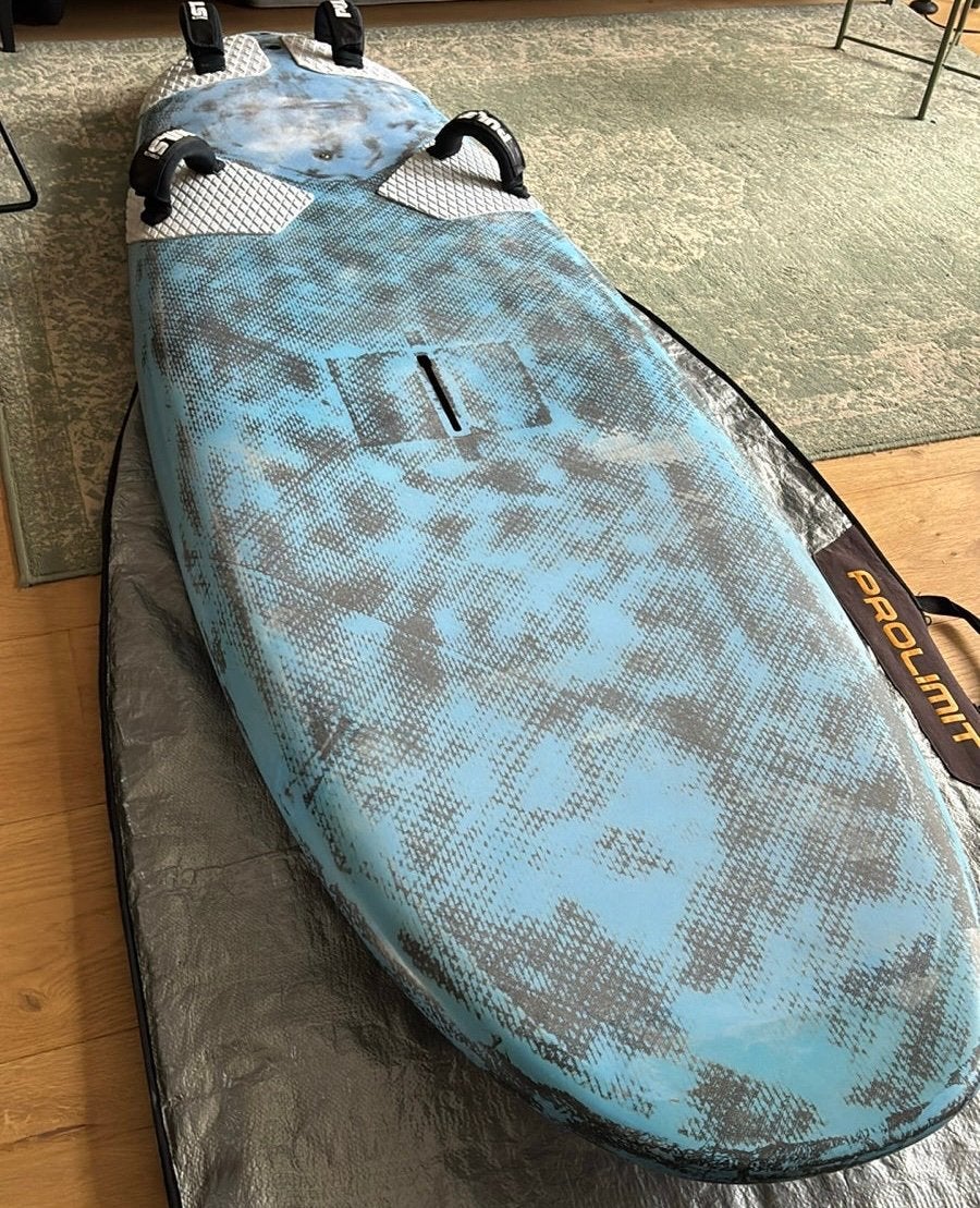 Tribal radix 118 Carbon proto, Sports nautiques & Bateaux, Enlèvement, Comme neuf