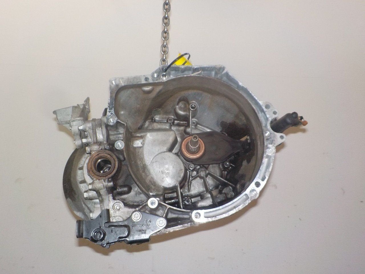 Versnellingsbak schakel Peugeot 308, Onderdelen@venauto.nl, Van der Ven Autorecycling B.V., Ettenseweg 76, 4706 PB Roosendaal, The Netherlands