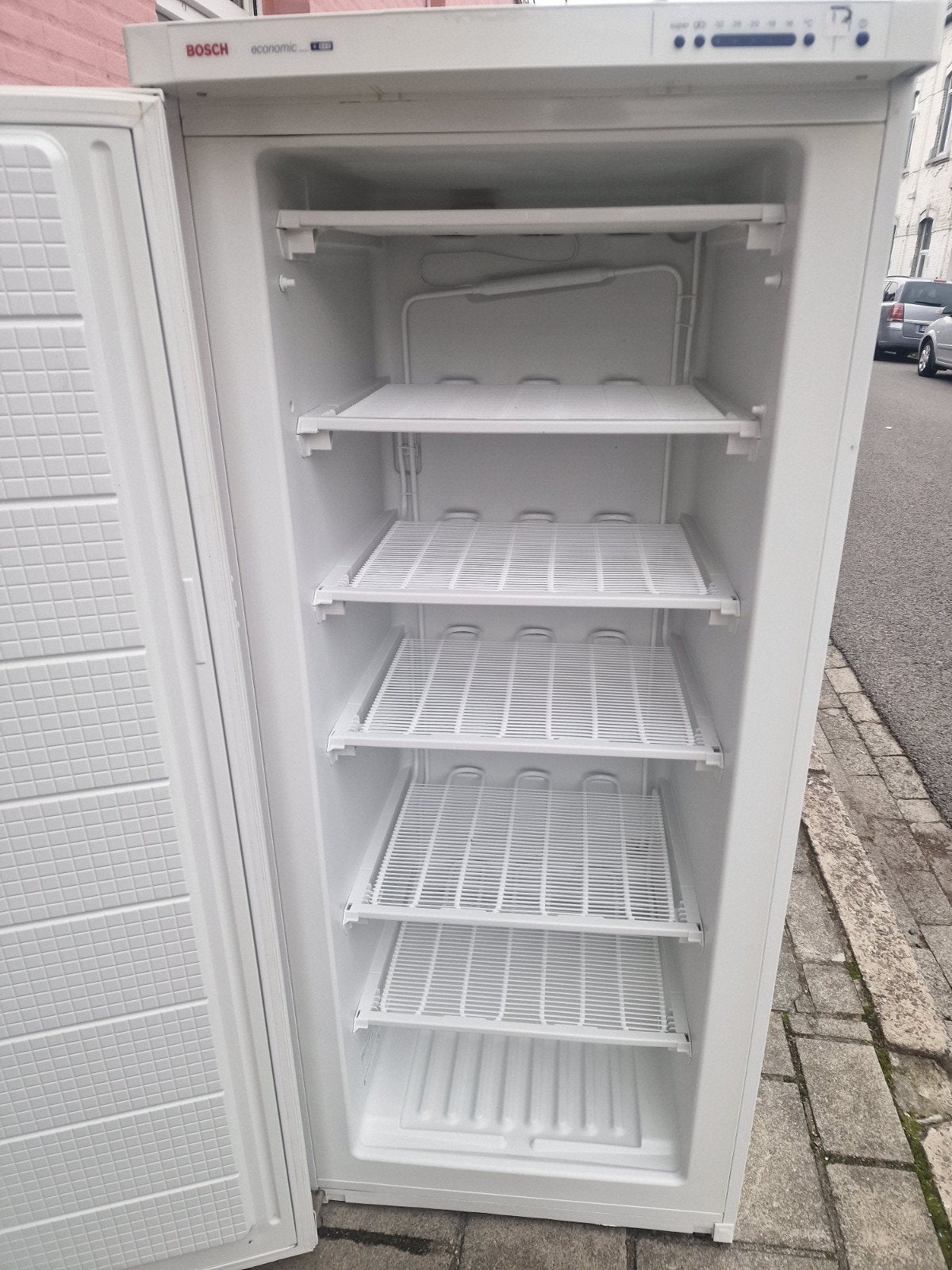 congélateur bosch A+ 260 litres fonctionne bien, Enlèvement, Utilisé