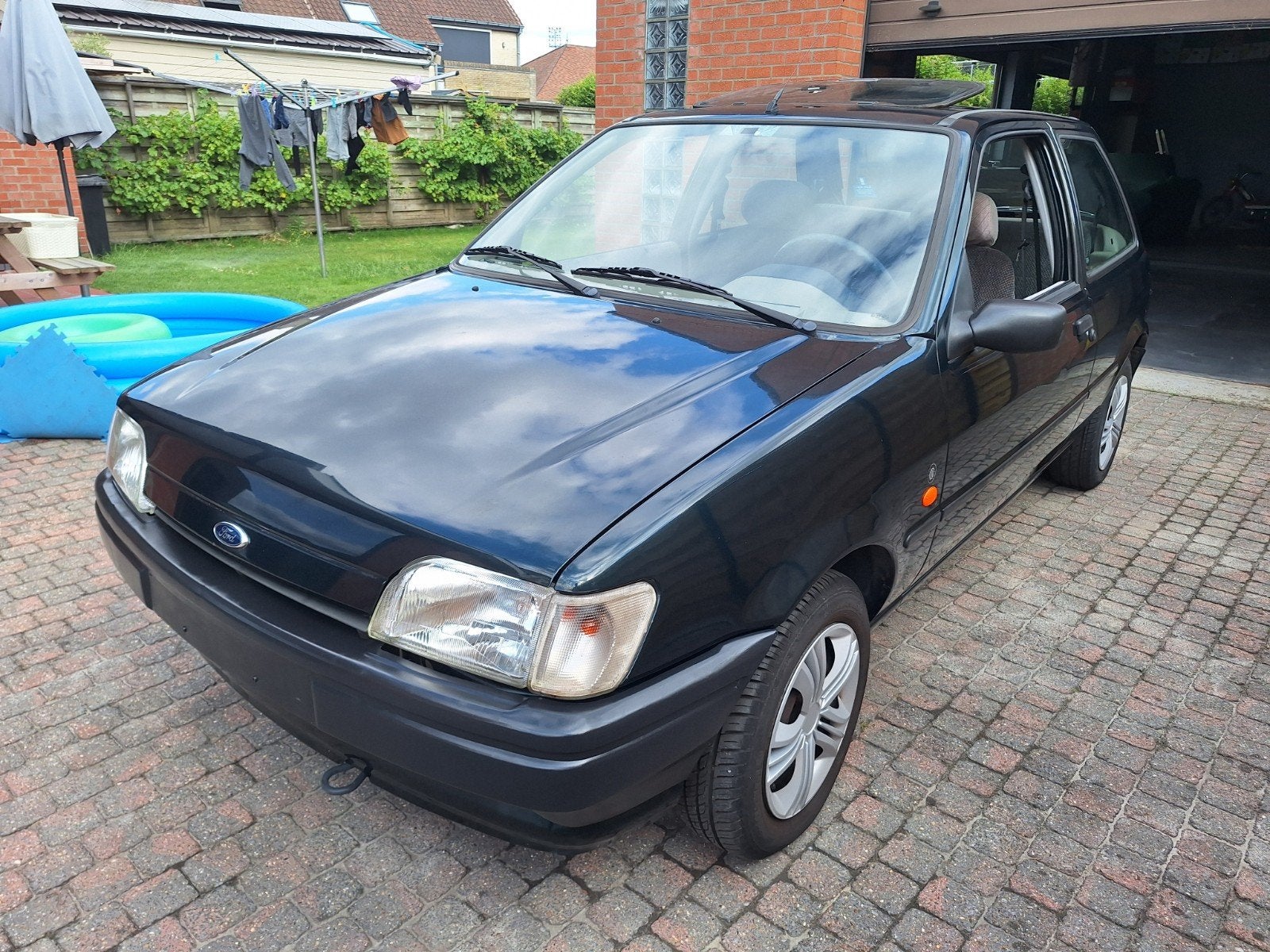 Ford Fiesta 1.3 Newport Automatic | 1995 | Seulement 48 000, Achat, Beige, 1300 cm³, 5 places