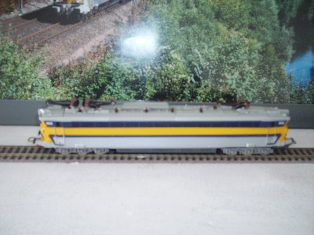 LOCOMOTIVE ÉLECTRIQUE LIMA NMBS DE LA CLASSE 1800, Hobby & Loisirs créatifs, Trains miniatures | HO, Analogique, Enlèvement ou Envoi