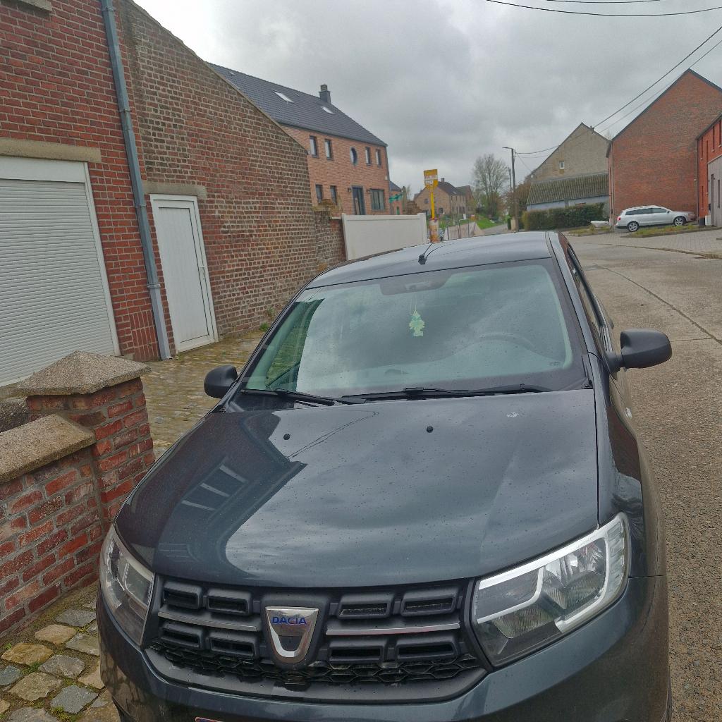 Dacia Logan, Achat, 4 portes, 1045 kg, Boîte manuelle