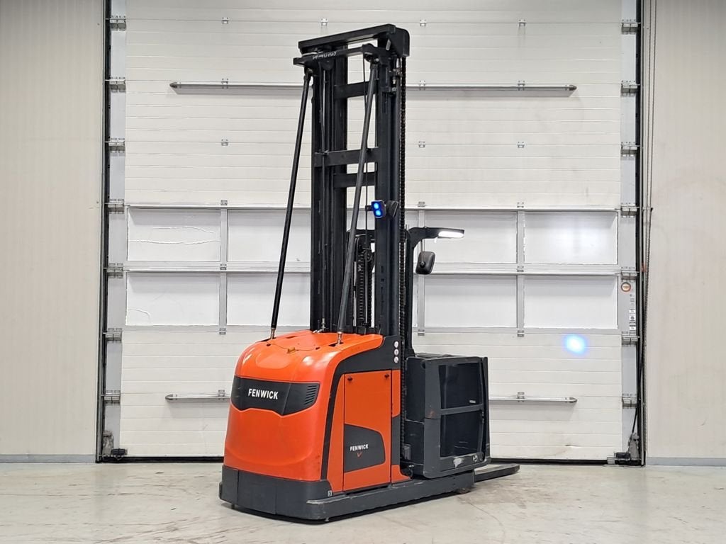 Linde V Modular, Articles professionnels, Machines & Construction | Chariots élévateurs & Transport interne, Jusqu'à 1 000 kg
