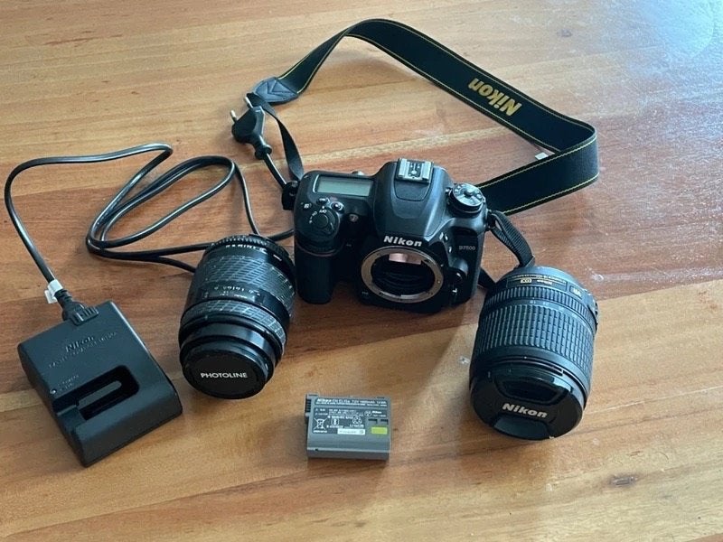 Nikon D7500 et deux objectifs, Enlèvement ou Envoi, Comme neuf, Nikon