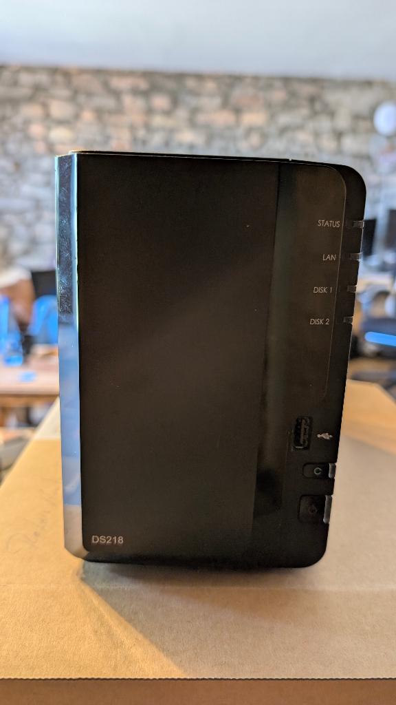 NAS Synology DS218 8TB WD black (2x4TB), Informatique & Logiciels, Disques durs, Enlèvement ou Envoi, HDD, Utilisé, Synology