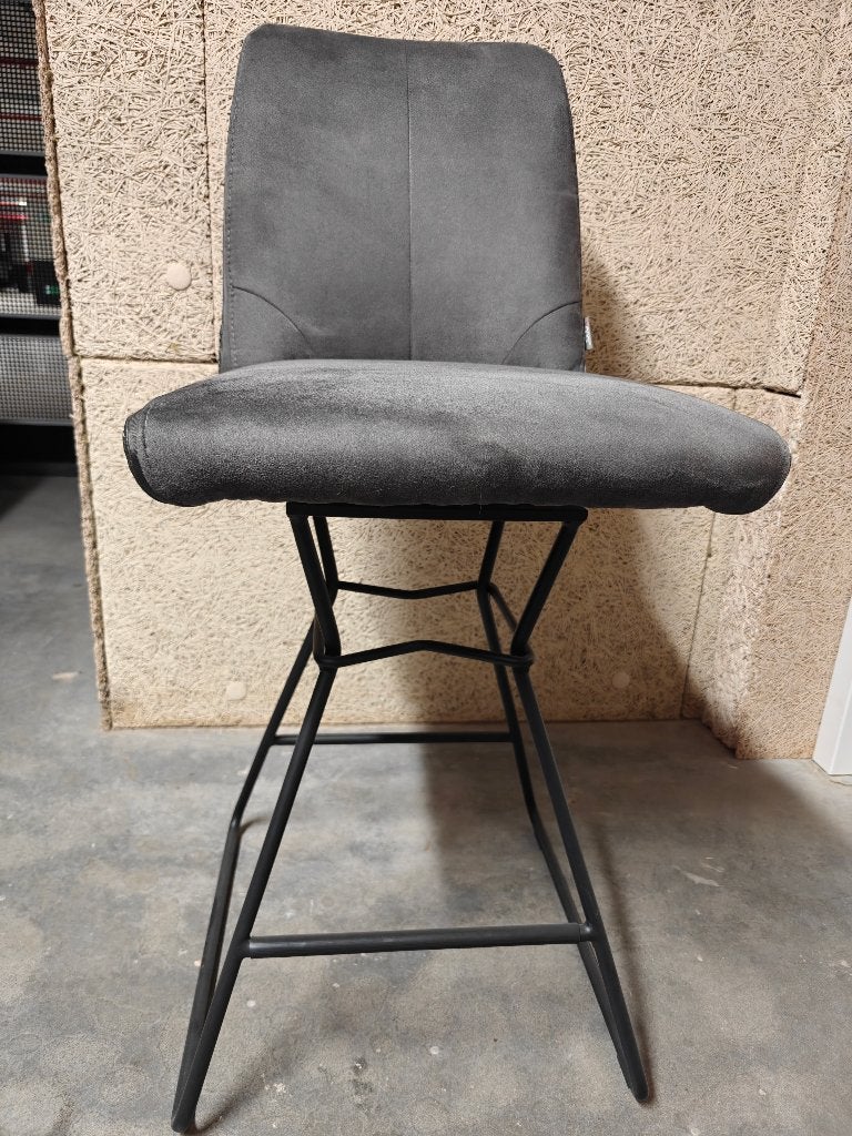 Aiden Chaise de Bar, 5 tabourets ou plus, Enlèvement, Comme neuf