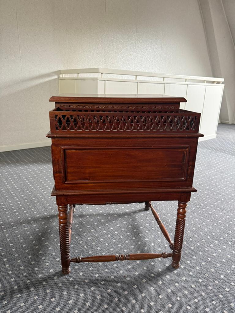 Houten bar kastje, Antiek en Kunst, Antiek | Meubels | Kasten, Ophalen