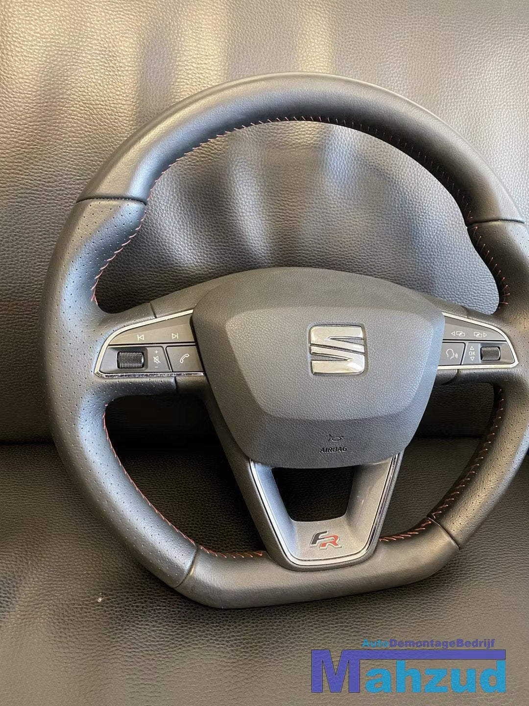 SEAT IBIZA 4 FR Stuurwiel stuur met airbag sportstuur 2016, Autos : Pièces & Accessoires, Autovia A-2, Km 585 585
08760  Martorell, ES