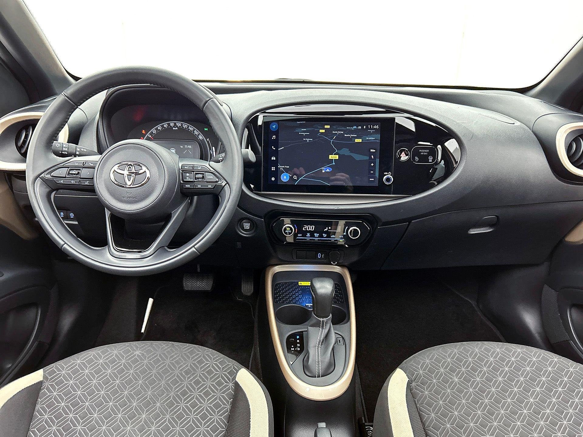 Toyota Aygo X 1.0 VVT-i Air Pulse CVT | Panoramisch Dak | Ac, Autos, Achat, Entreprise, 965 kg, Carnet d'entretien