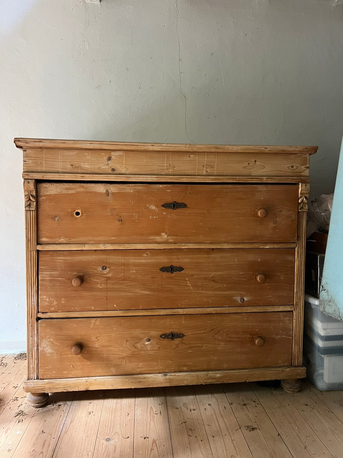 Engelse antiek houten ladekast, Huis en Inrichting, Kasten | Ladekasten, Ophalen, Gebruikt, 100 tot 150 cm, 100 tot 150 cm