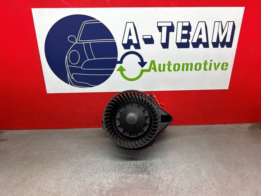 VENTILATEUR RADIATEUR MOTEUR Audi A4 (B7) (|8E1820021E|), Autos : Pièces & Accessoires, Valeo, Audi, Utilisé, 100, rue de Courcelles
75017  Paris, FR
