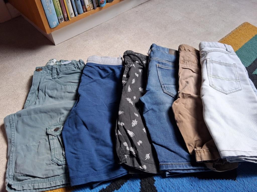 6 korte broeken 134, Enfants & Bébés, Vêtements enfant | Taille 134, Enlèvement ou Envoi