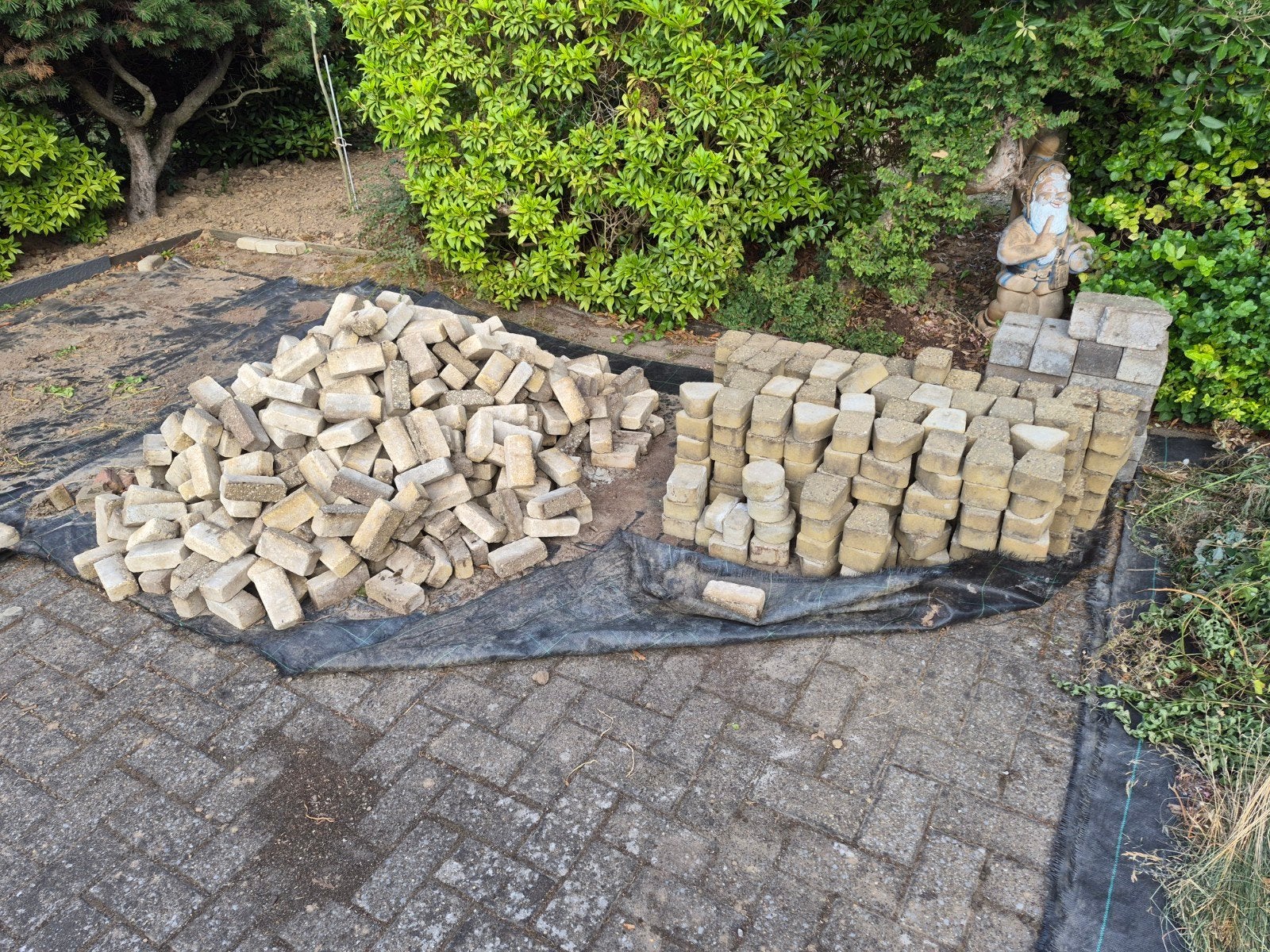 Betonklinkers gratis af te halen, Tuin en Terras, Grind, Keien en Split, Ophalen, Gebruikt, Geel