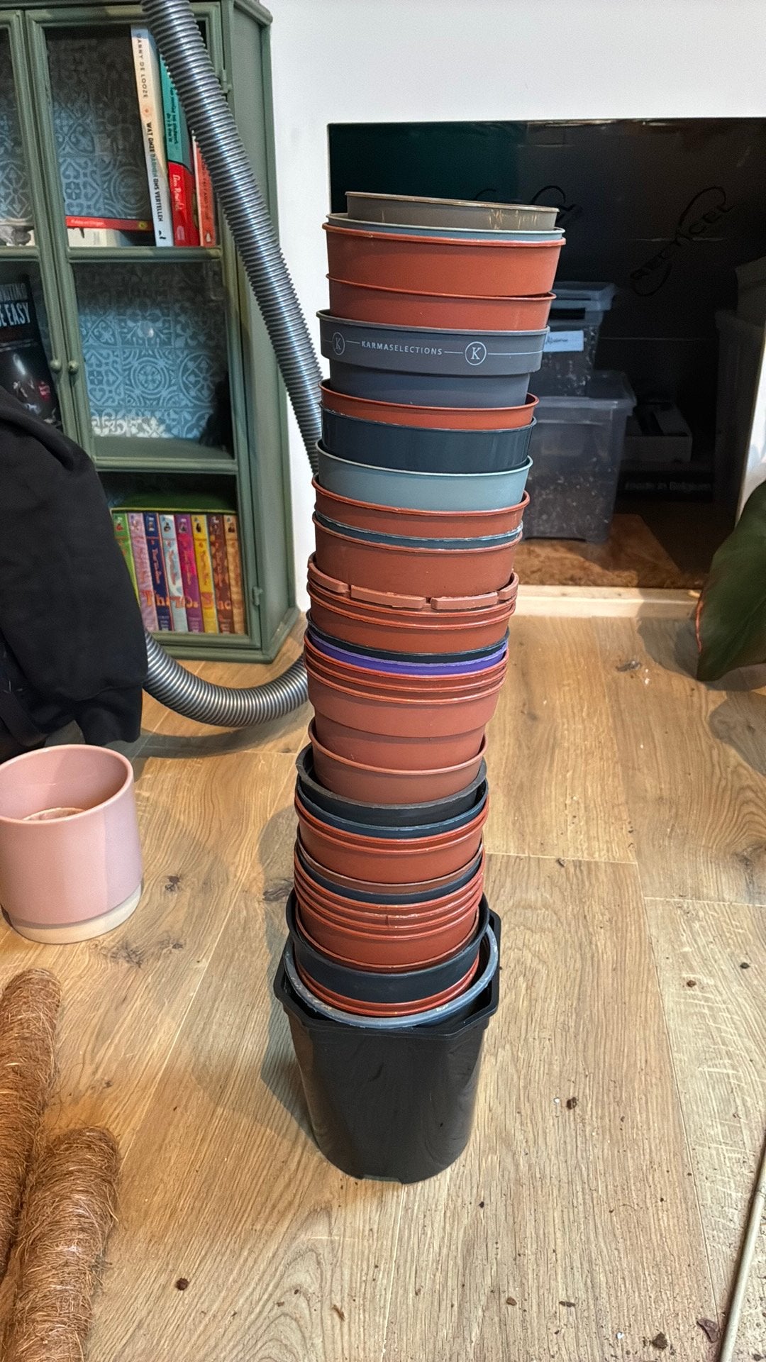 Gratis stapel kweekpotjes, Jardin & Terrasse, Pots de fleurs, Enlèvement, Comme neuf