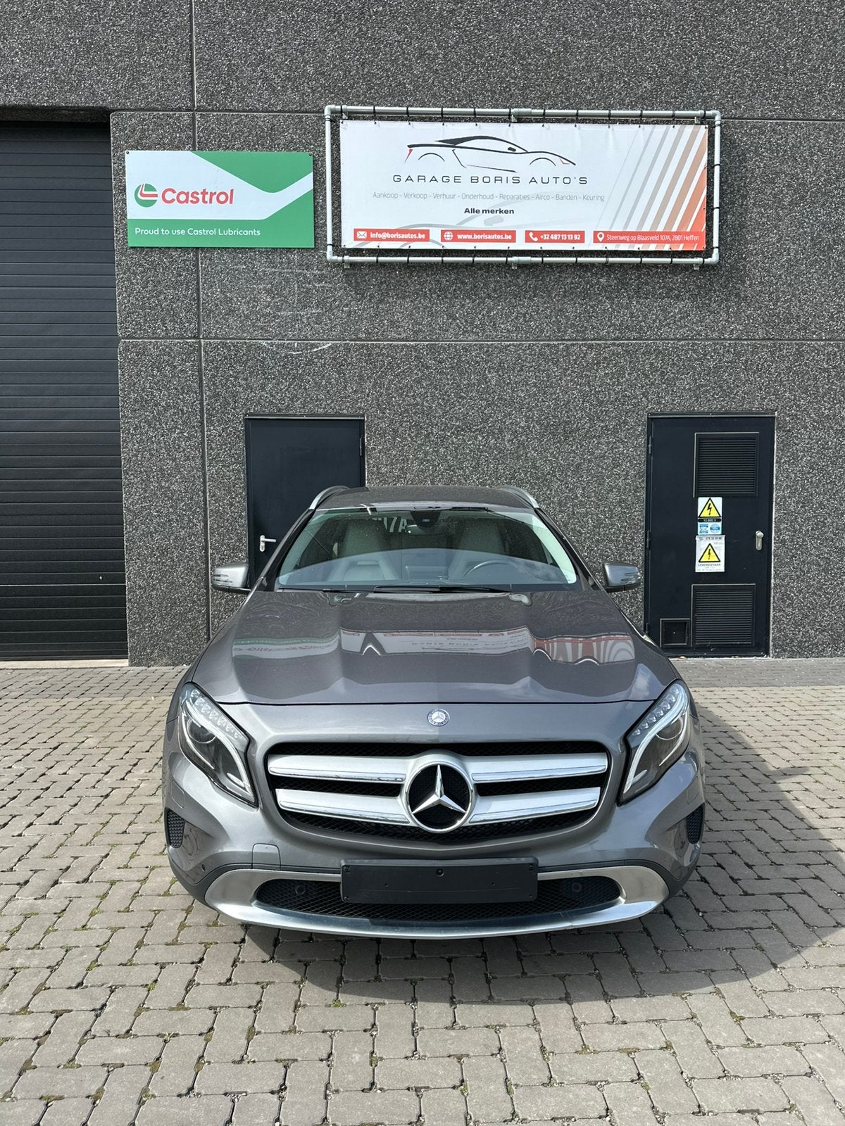Mercedes GLA 180 1.6 Essence Avec 80 000 KM, Autos, Mercedes-Benz, 90 kW, Argent ou Gris, Achat, Euro 6