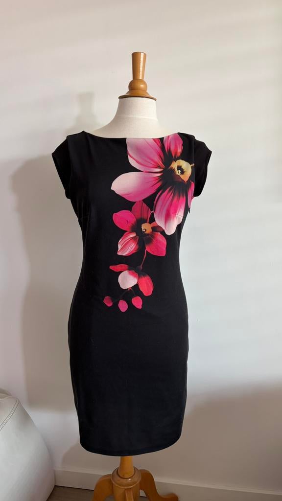 Robe Desigual, Enlèvement, Porté, Taille 38/40 (M), Noir