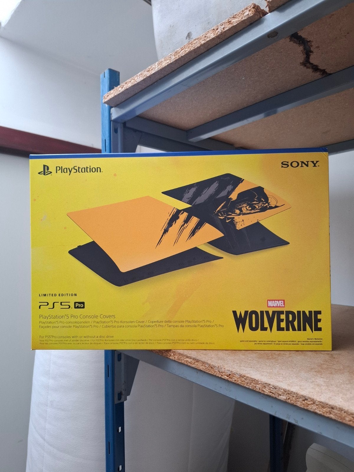 Panneaux de console PlayStation 5 Pro - Wolverine Battle Yel, Neuf, Enlèvement ou Envoi, À partir de 18 ans, Autres genres