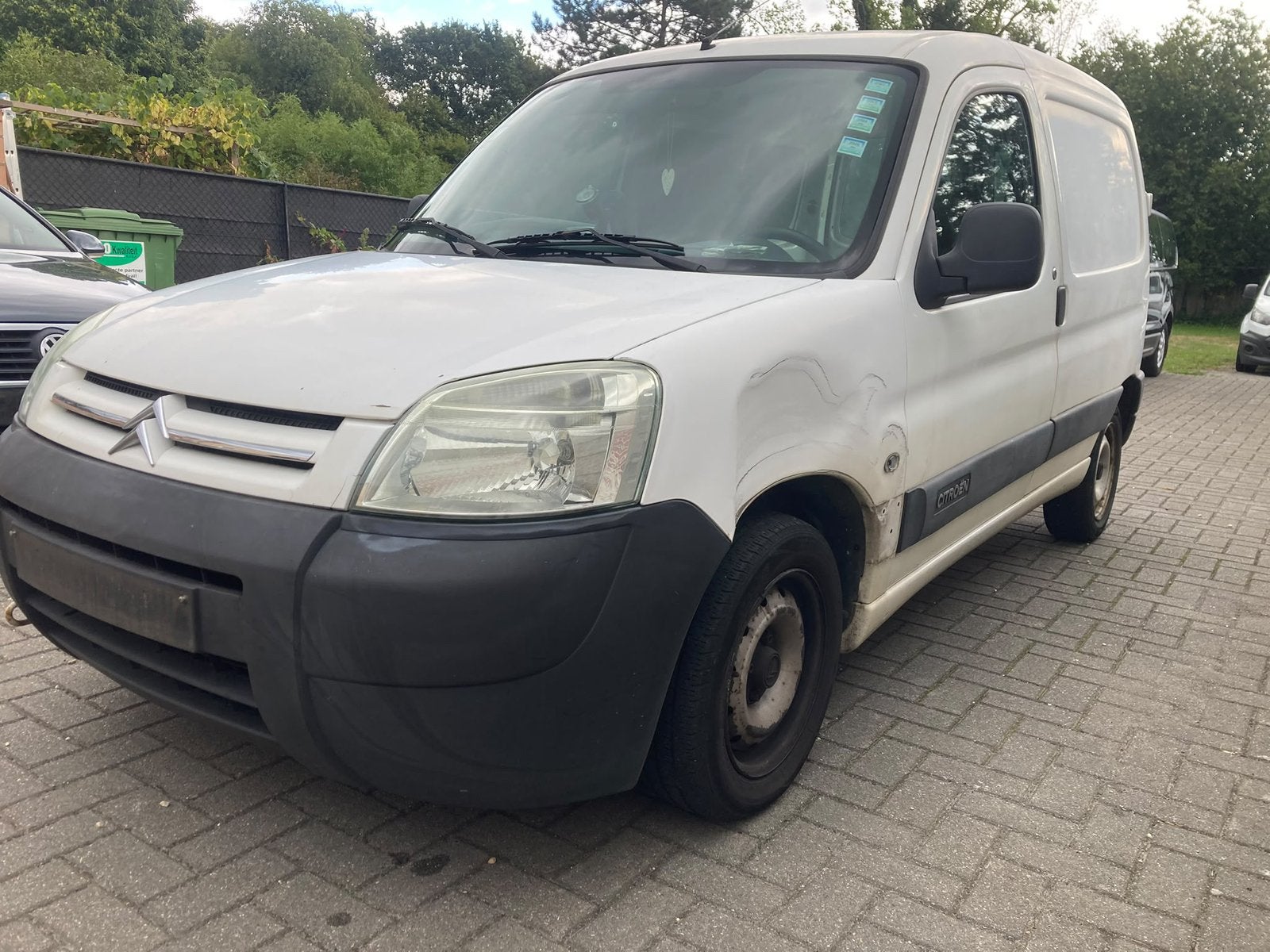 Citroen berlingo 1.9d, Auto's, Bestelwagens en Lichte vracht, Stof, Wit, Grijs, Particulier