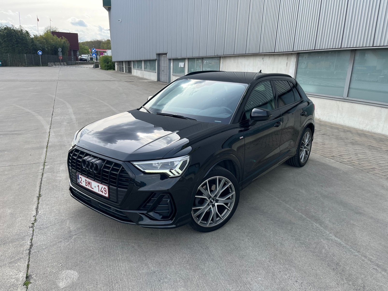 Audi Q3 Sportback 35 TFSI S line tronic CarPlay carnet, Auto's, Audi, 4 cilinders, Zwart, Leder, 5 zetels