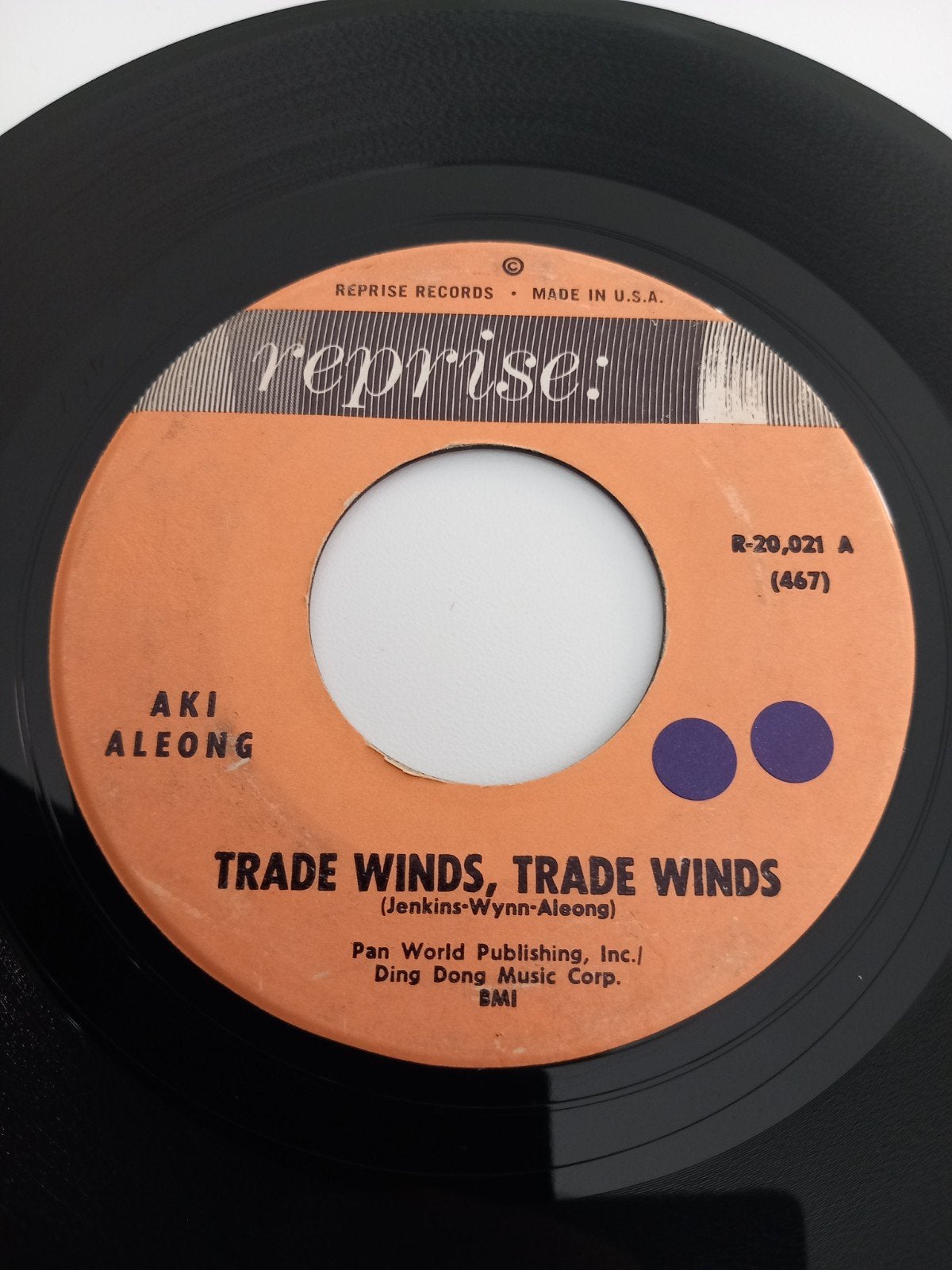 AKI ALEONG. 60S OLDIES USA 45T