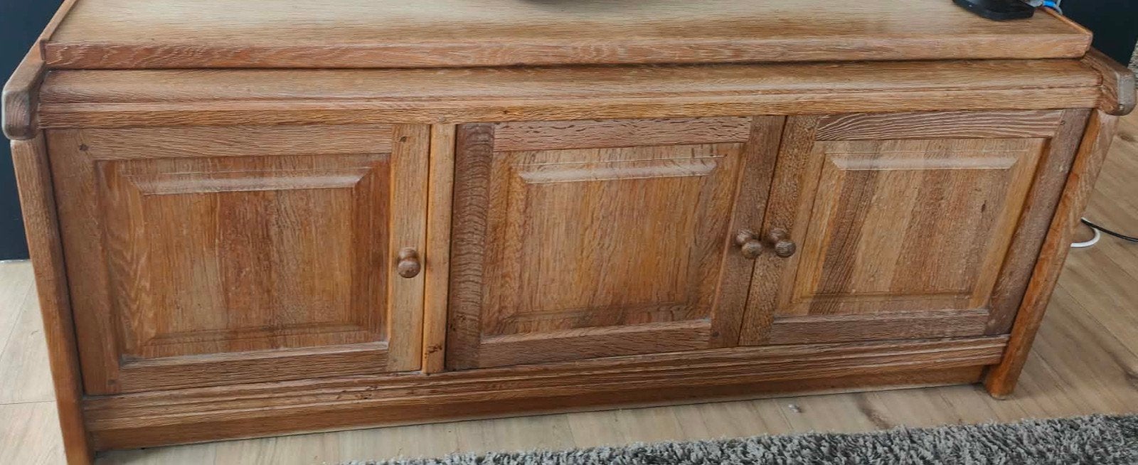GRATIS.Volledige set eikenhouten meubelen, Ophalen