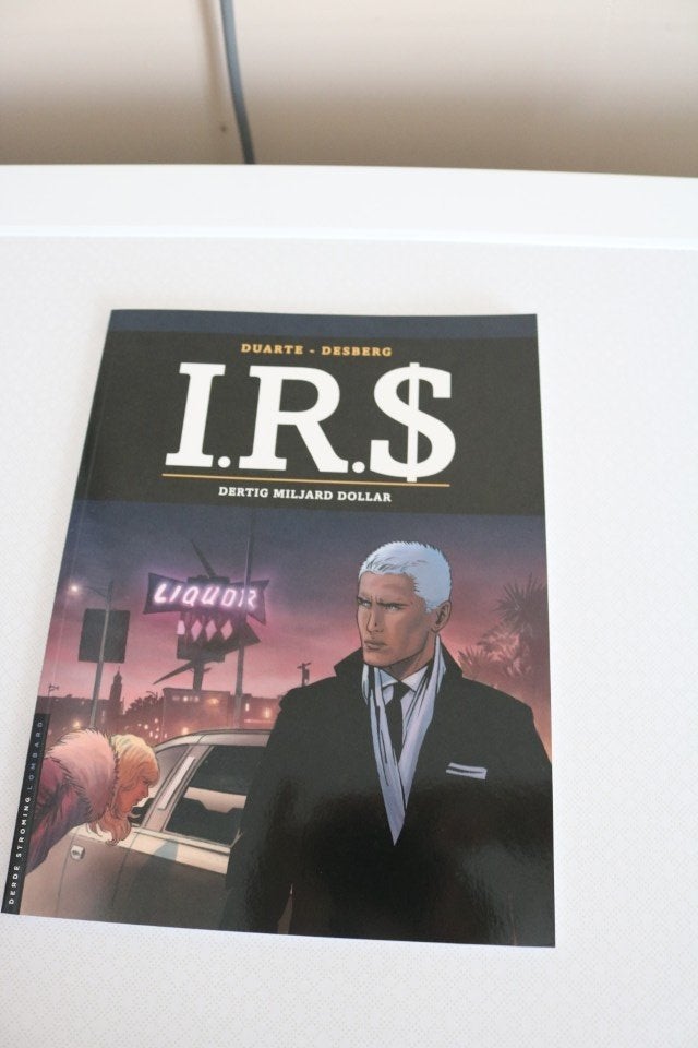 IRS Nr 25 : Dertig miljard Dollar - sc - 1-ste druk 2025, Eén stripboek, Ophalen of Verzenden, Nieuw