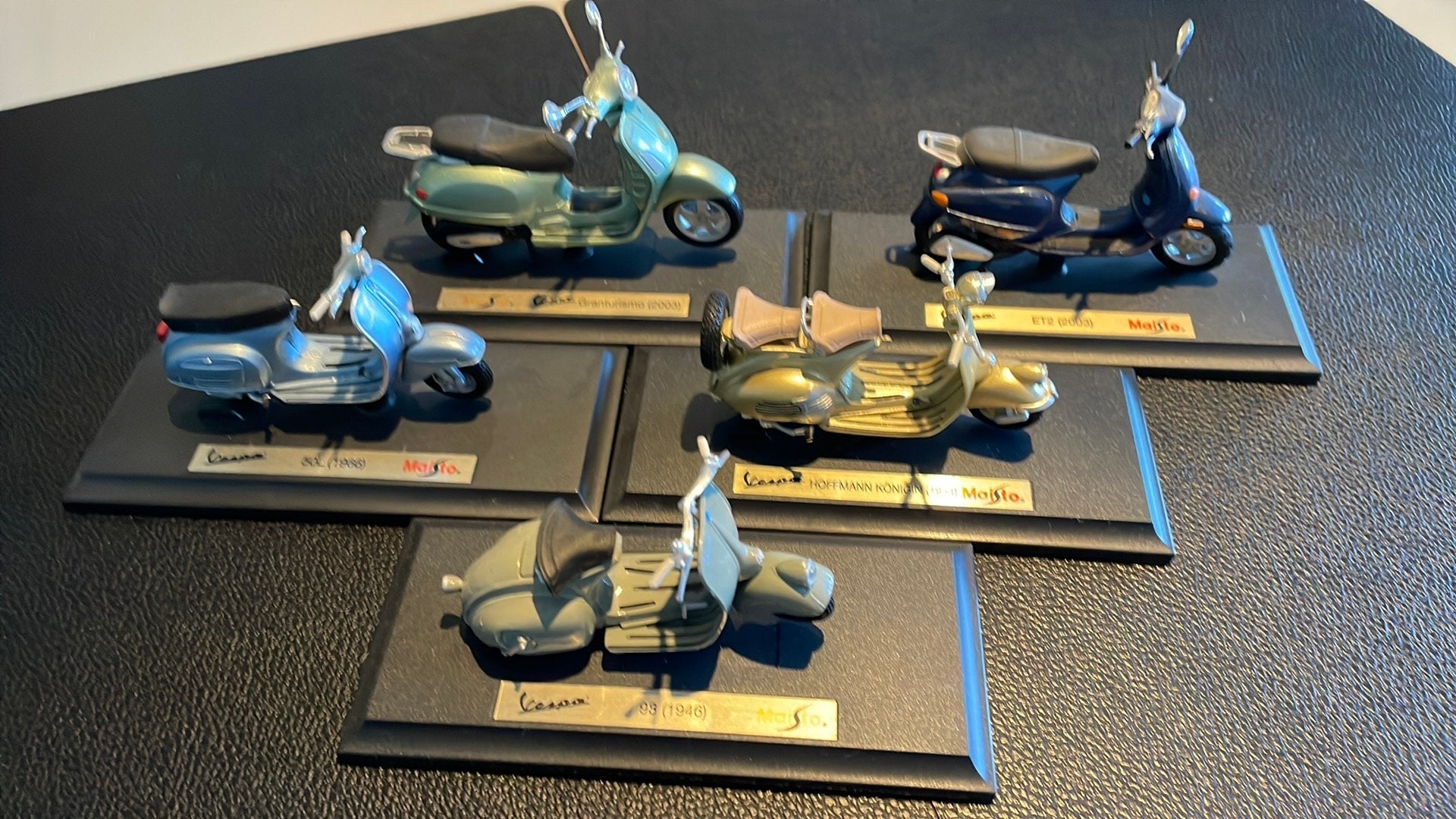 5 Vespa’ s Maisto, Ophalen of Verzenden, Zo goed als nieuw