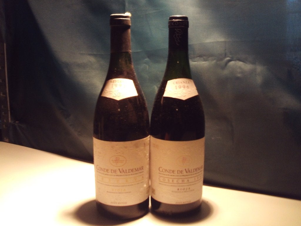 2x Valdemar Rioja Conde de Valdemar Crianza - 1996, Verzamelen, Spanje, Ophalen of Verzenden, Zo goed als nieuw, Rode wijn