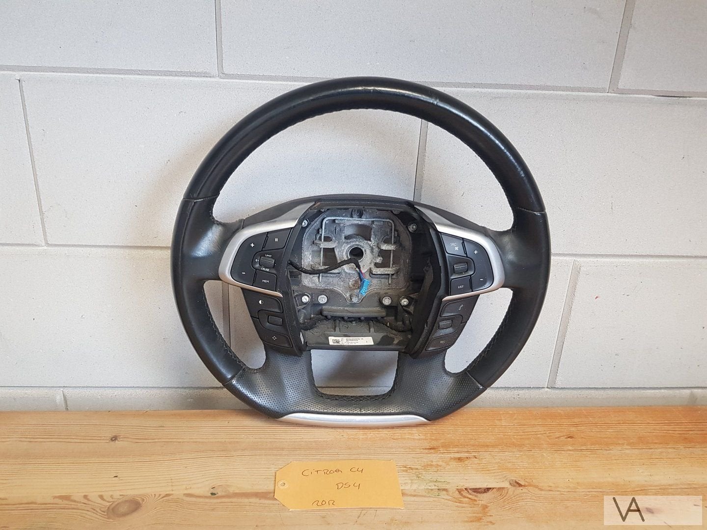 Citroen C4 en DS4 2010 - 2017 lederen stuur met knoppen €50, Gebruikt, -, Ophalen of Verzenden, -