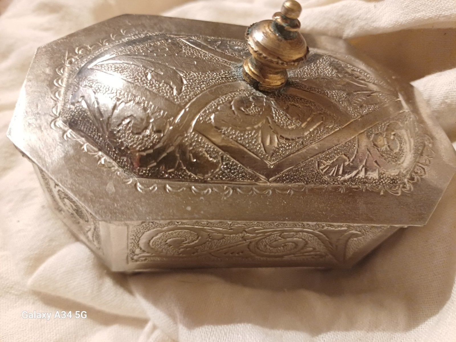 Tres ancienne  boite a bijoux en argent massif, Enlèvement ou Envoi, Argent