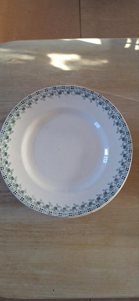 12 antieke borden Orchies 'lucile', Antiek en Kunst, Antiek | Servies los, Ophalen