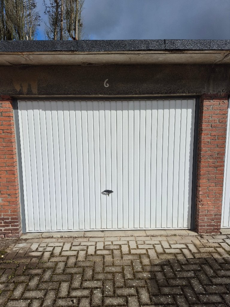 garage te wilrijk te koop